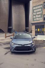 Toyota Corolla XLE Sedan 2019 года (NA)